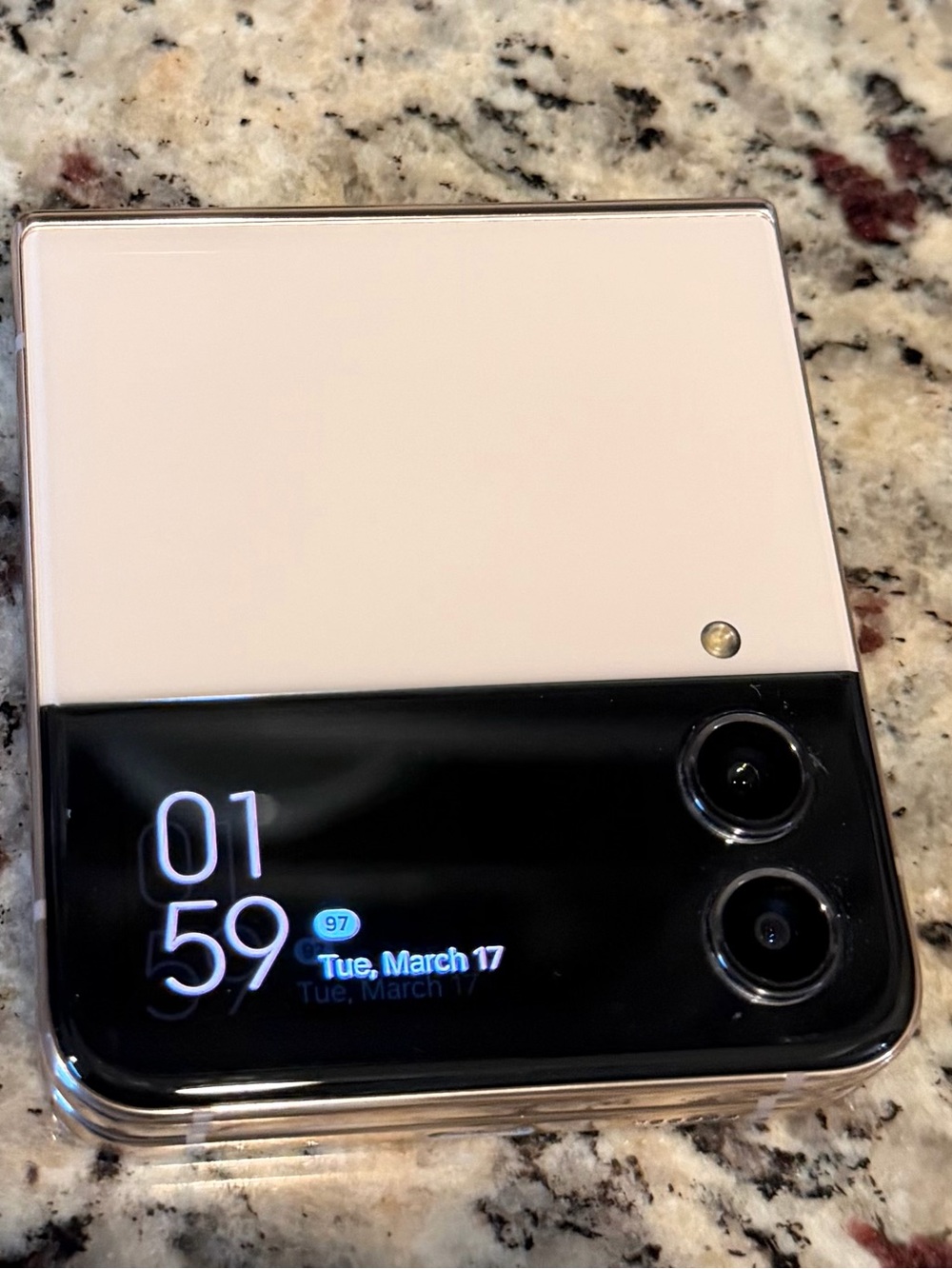 Samsung Galaxy flip 4 unlocked 256GB